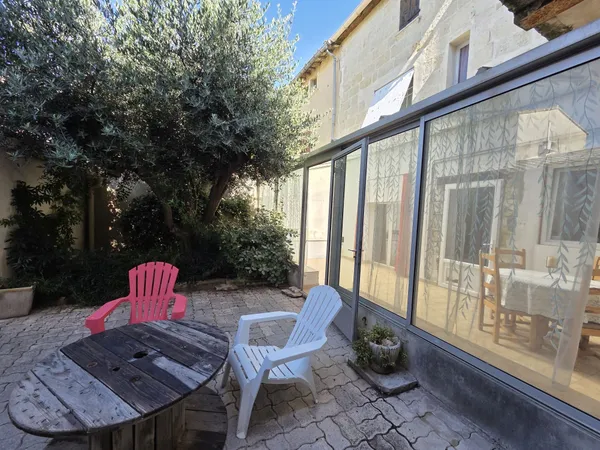 MAISON LE CAILAR 170 M2