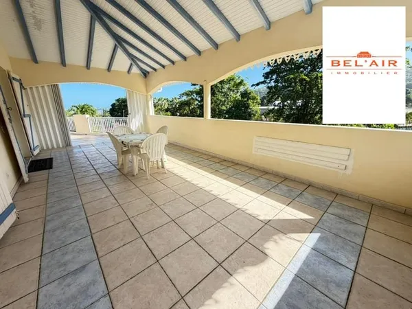 ROBERT GRANDE MAISON F6