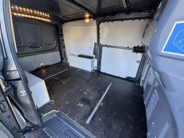 Mercedes Vito 119 cdi fourgon long select 9g — photo 26