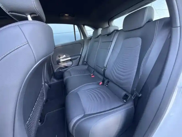 Mercedes Eqa 250+ edition — photo 10