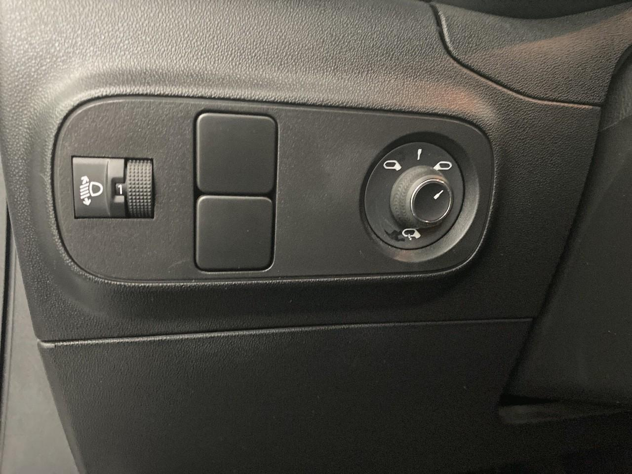 Citroën C3 puretech 110 s&s eat6 shine — photo 18