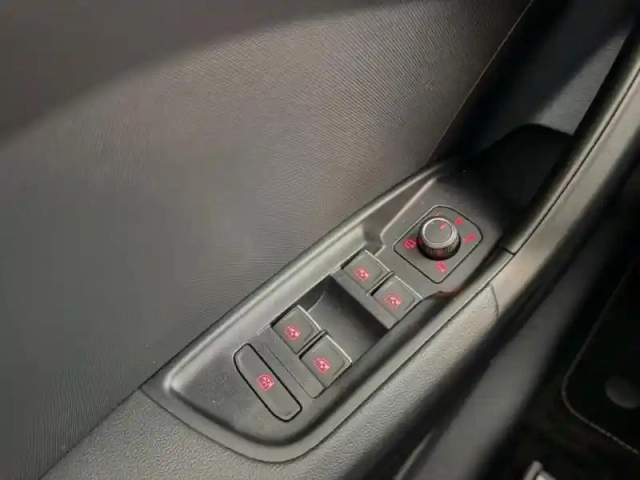 Audi A1 sportback 30 tfsi 116ch s line s tronic 7 — photo 14