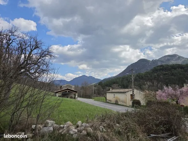 Inconnu 11 m² La Motte-Chalancon