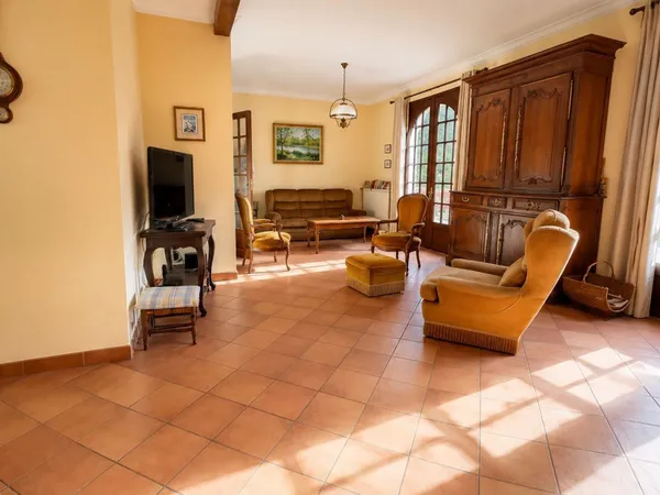 Maison 5 pièces 150 m²