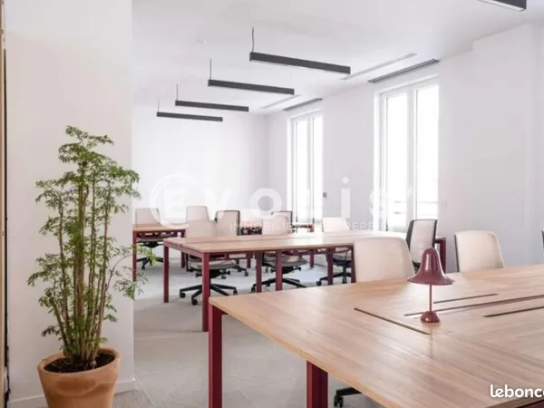 Bureaux 552 m²