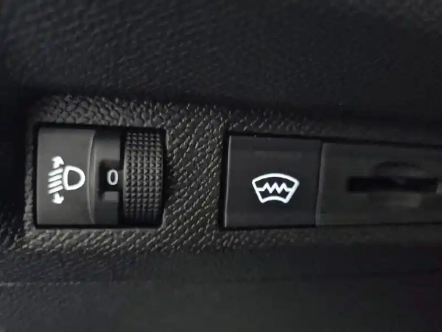 Peugeot 308 sw bluehdi 130ch s&amp;s eat8 — photo 87