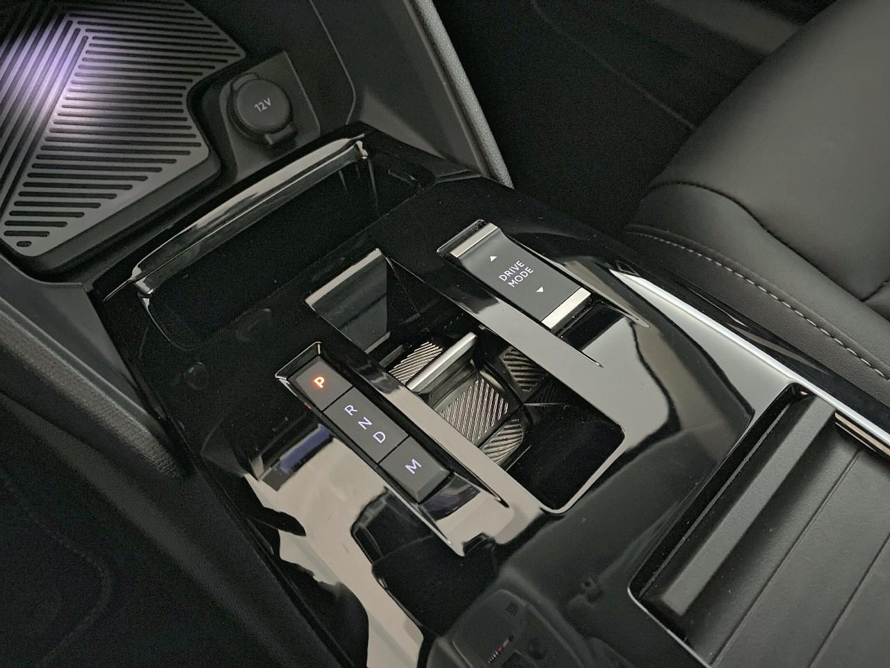 Citroën C4 hybride 145 e-dcs6 max — photo 18