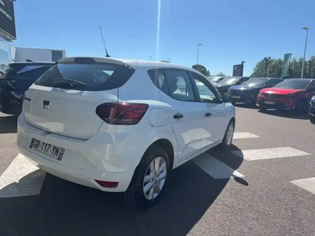 Dacia Sandero eco-g 100 — photo 5