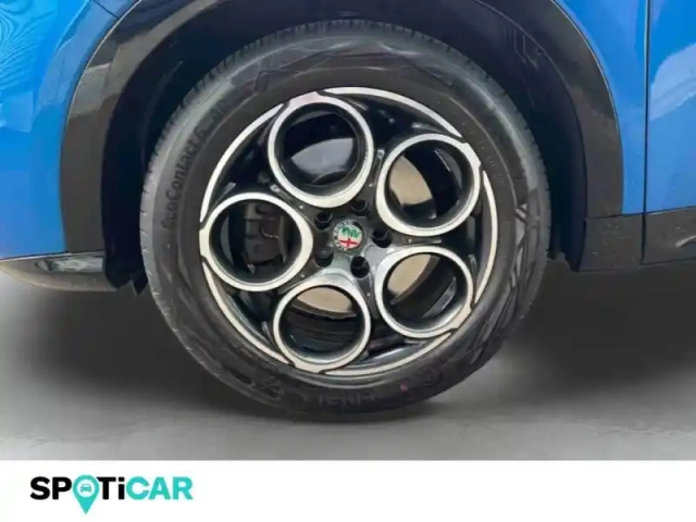 Alfa Romeo Tonale 1.5 hybrid 160ch ti tct — photo 10
