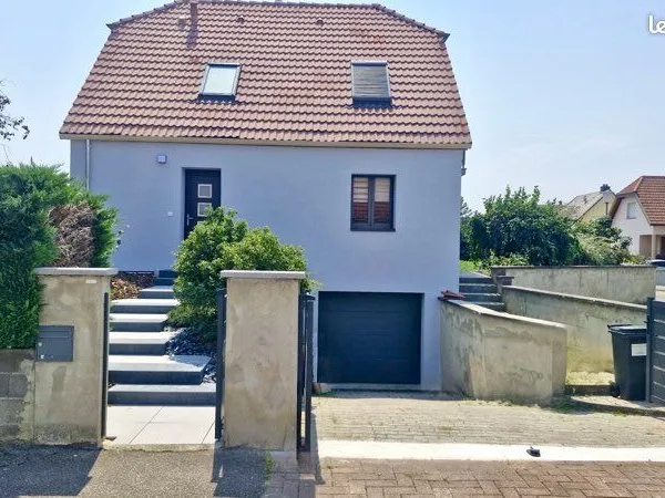 Maison moderne et calme