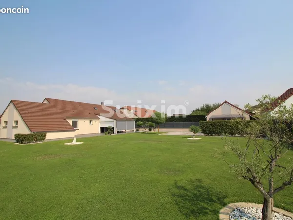 Maison 12 pièces 145 m²