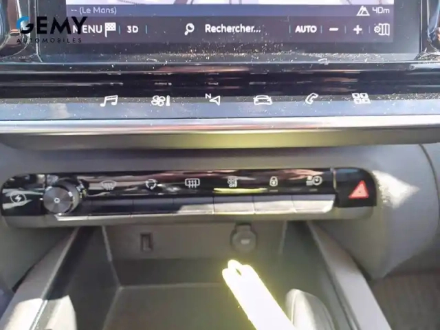 Citroën C5 Aircross hybride rechargeable 225 s&amp;s e-eat8 — photo 41