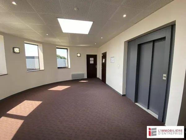 Bureaux 85 m²