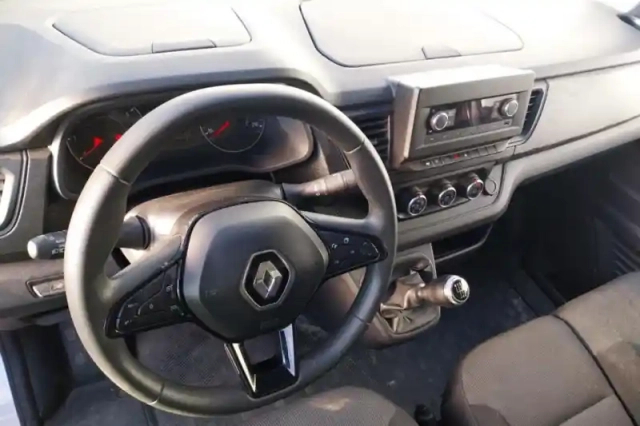 Renault Trafic fgn l1h1 2800 kg blue dci 130 — photo 9