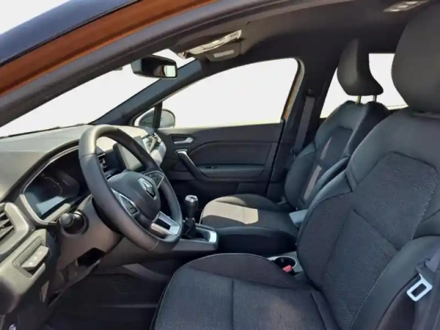 Renault Captur 1.0 tce 100ch rive gauche gpl — photo 13
