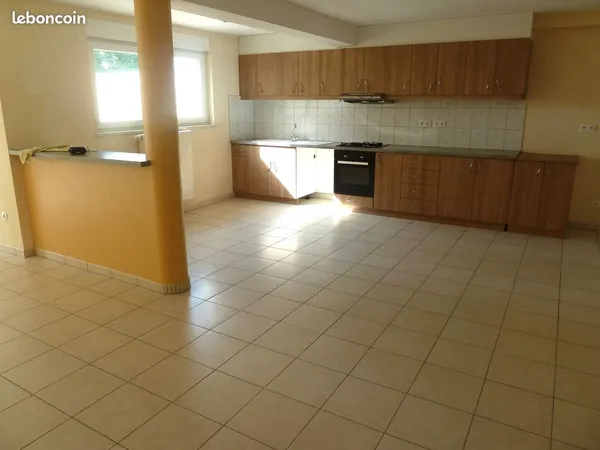 Très calme et confortable 4/5 en duplex de 140 m²