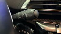Peugeot 3008 1.2 PureTech 130ch S&S Active EAT8 — photo 24