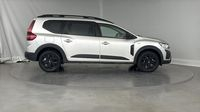 Dacia Jogger 1.0 TCe 110ch SL Extreme 7 places — photo 4
