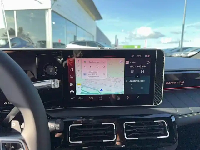 Renault 4 renault  e-tech electrique 150 ch autonomie confort — photo 12