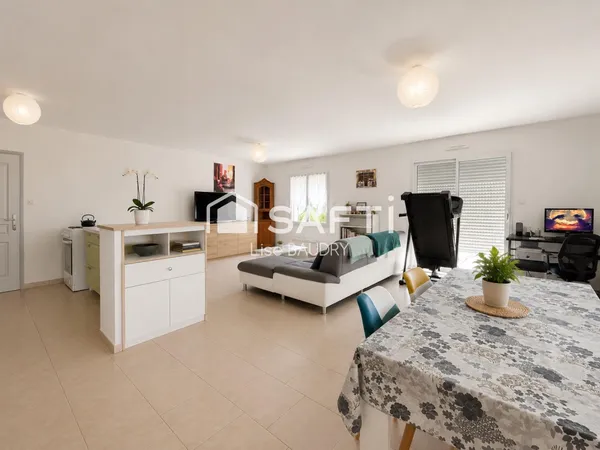 Maison de plain-pied de 100 m² à Fontenay-le-Comte - Quartier recherché de Grissais
