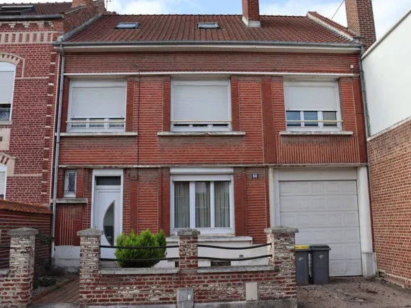 Maison 9 pièces 183 m²