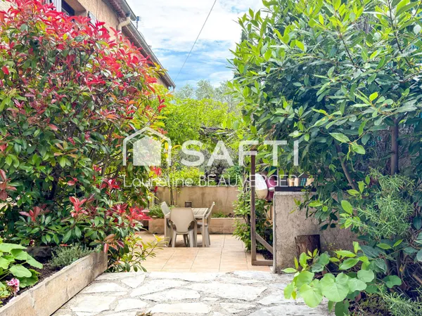 Appartement entre plage et centre-village