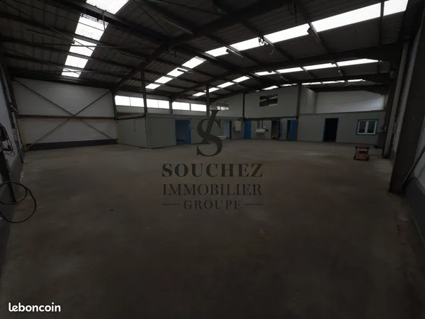 Local 750 m² Wingles