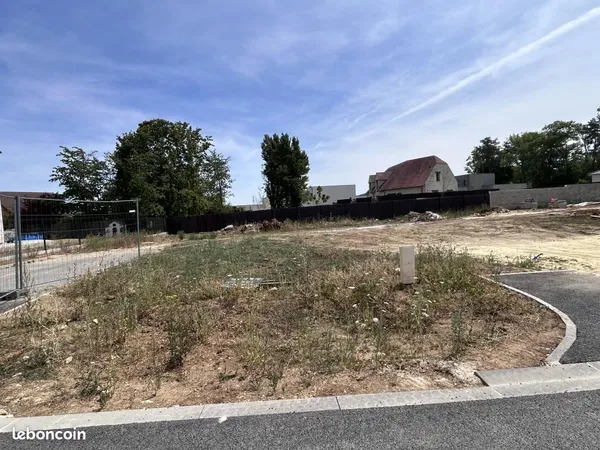 Terrain 380 m² Reims