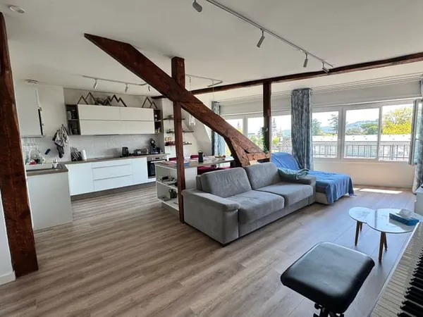 Appartement 3 pièces 77 m²