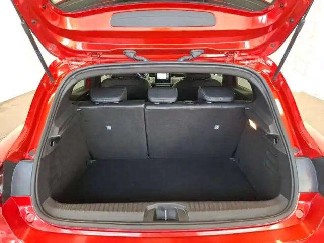 Renault Clio tce 130 edc fap — photo 16