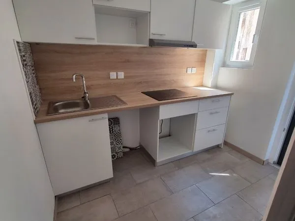 Appartement f2 neuf 1er etage