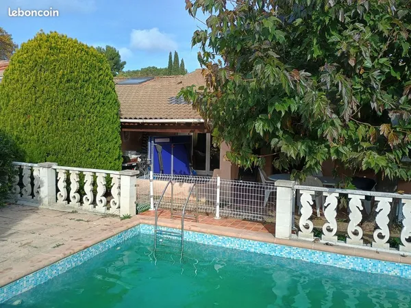 385 000 Maison 4 pièces 96 m2 Terrain 389 m2