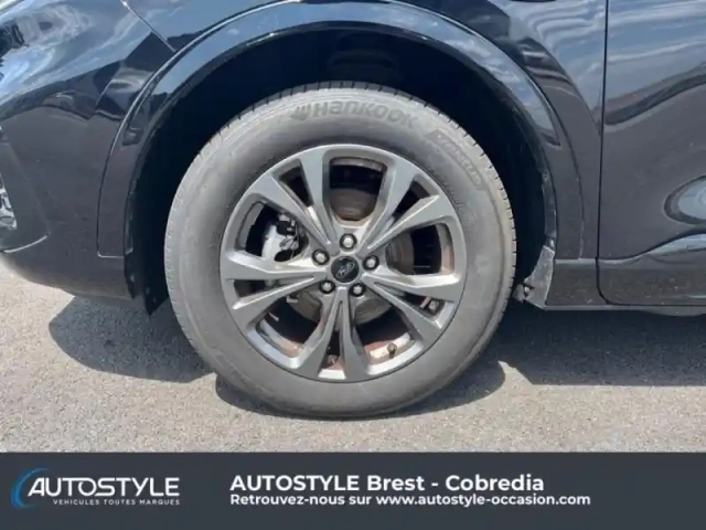 Ford Kuga 2.5 duratec 225ch phev st-line x bva — photo 9