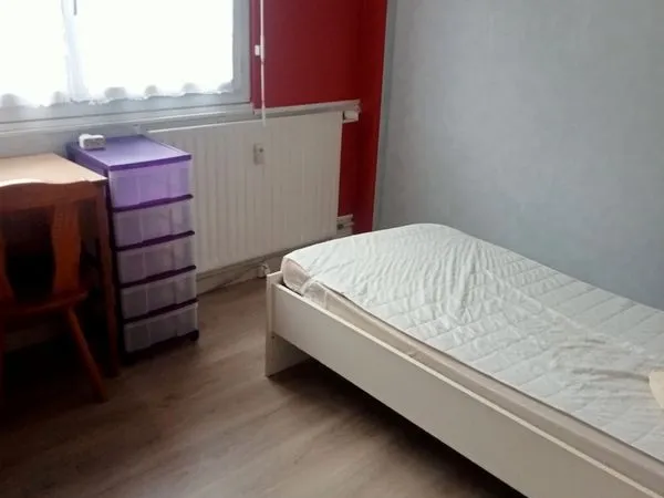 Chambre Location Angers 1p 350€