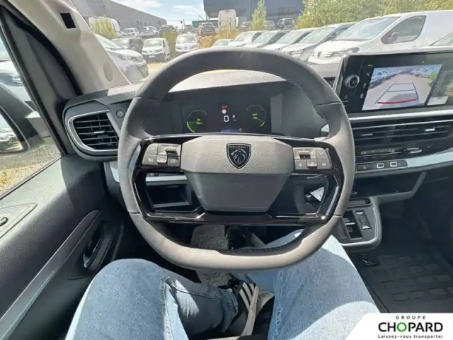 Peugeot Expert fgn xl diesel 180 ch automatique — photo 16