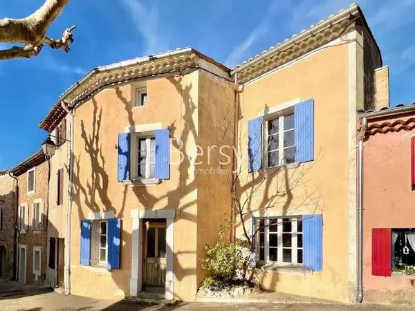 Maison 9 pièces 180 m²