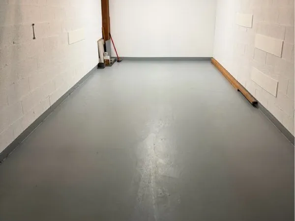 Garage box grande surface 19m2