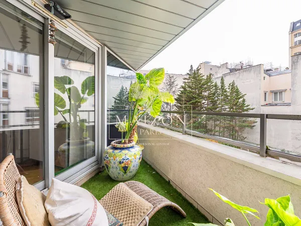Appartement 8 pièces 200 m²