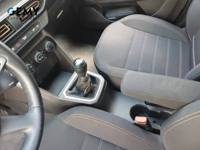 Dacia Sandero eco-g 100 — photo 12