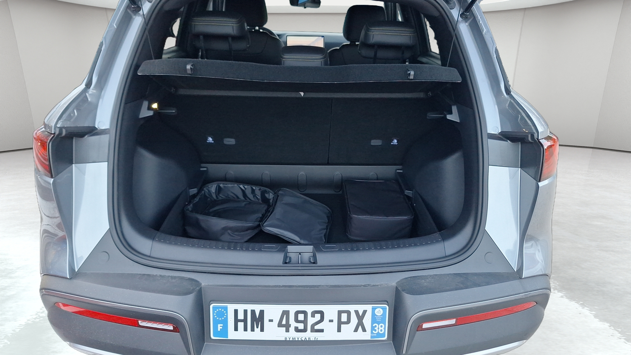 BYD Atto 2 1.5 DM-i — photo 12