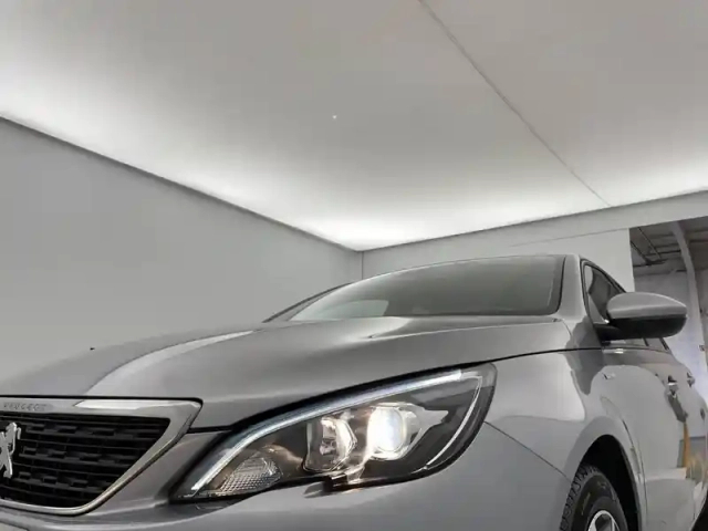 Peugeot 308 puretech 110ch s&amp;s bvm6 — photo 86