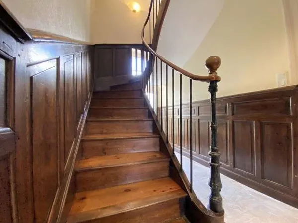 Maison 10 pièces 200 m²