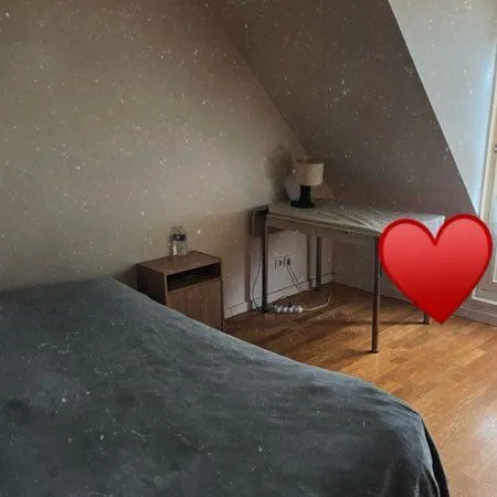 Chambre disponible en Colocation