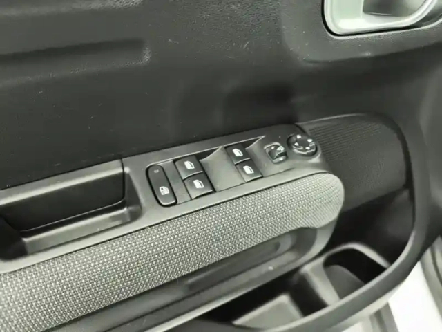 Citroën C3 Aircross puretech 110 s&amp;s bvm6 you — photo 20