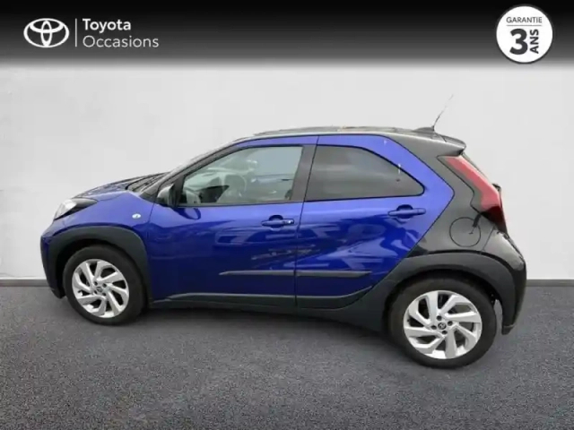 Toyota Aygo x 1.0 vvt-i 72ch design my23 — photo 3