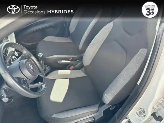 Toyota Aygo X 1.0 vvt-i 72ch dynamic my23 — photo 11