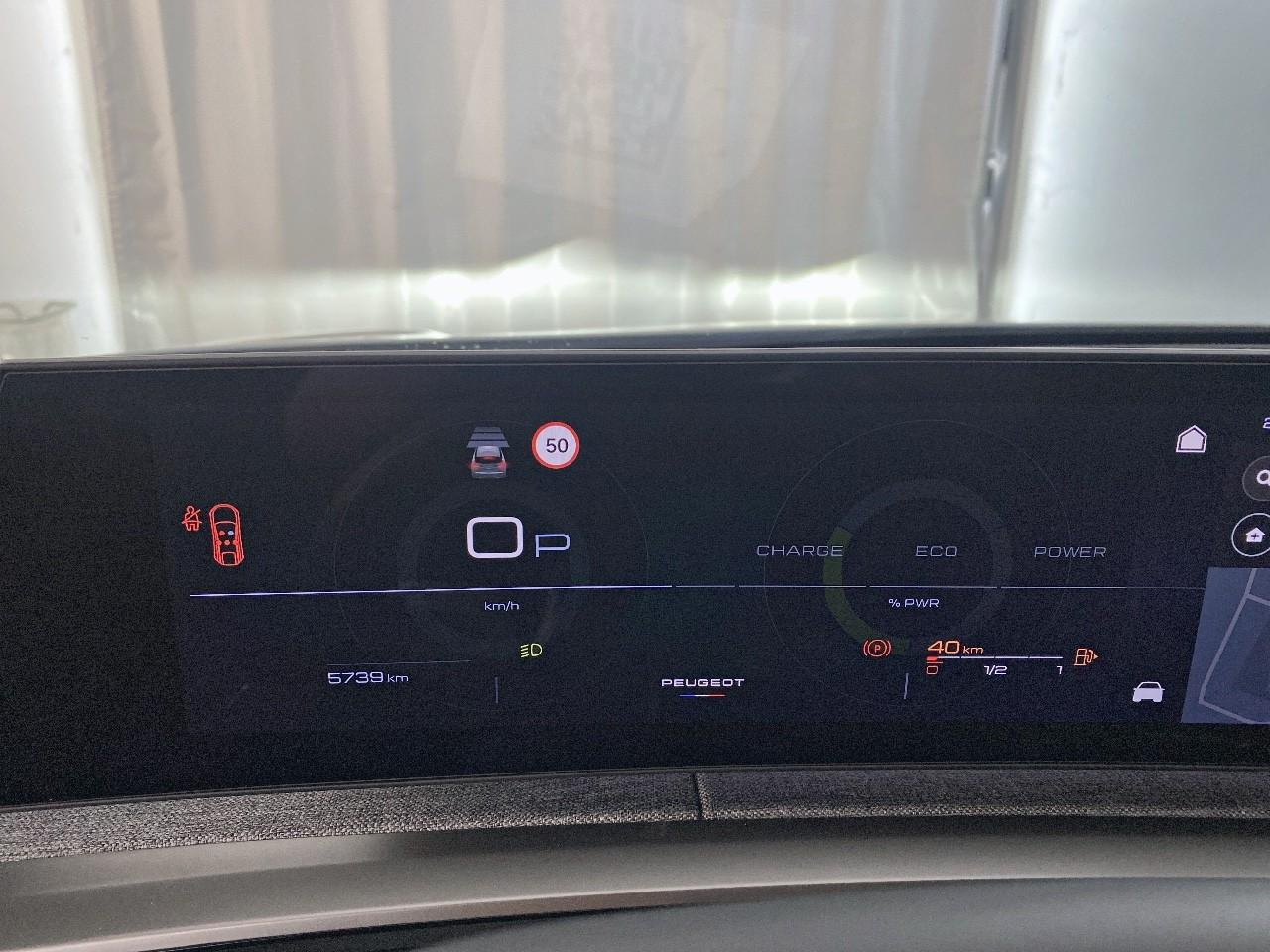 Peugeot 3008 hybrid 145 e-dcs6 allure — photo 13