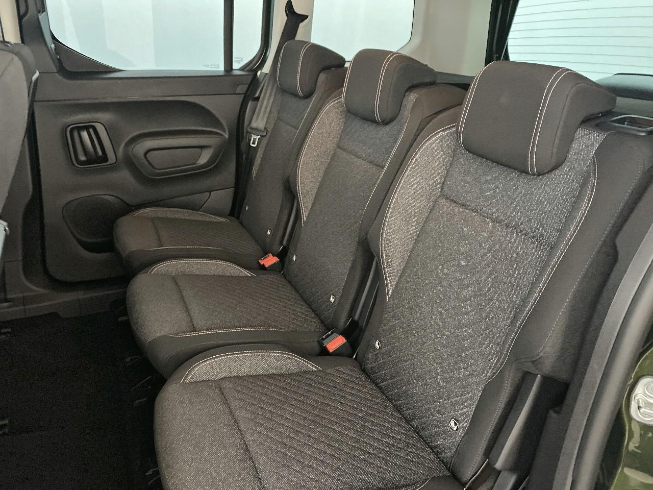 Peugeot Rifter m diesel 100 ch manuelle 5pl allure — photo 10