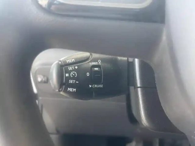 Citroën C3 sté 1.5 bluehdi 100ch s&amp;s bvm 6 feel 2 places societe — photo 12