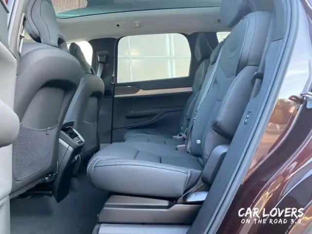 Volvo Ex90 twin awd 408 ch 1edt — photo 14
